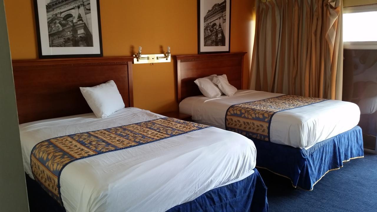 Glancy Motel Clinton Buitenkant foto